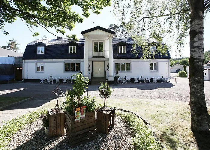 Haellsnaes Hotell & Restaurang